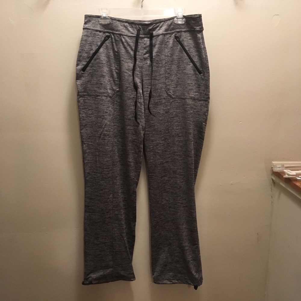 Athleisure pants